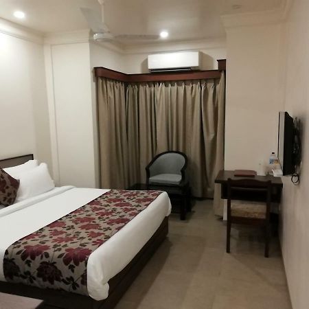 Bhilai Hotel Ashish International מראה חיצוני תמונה